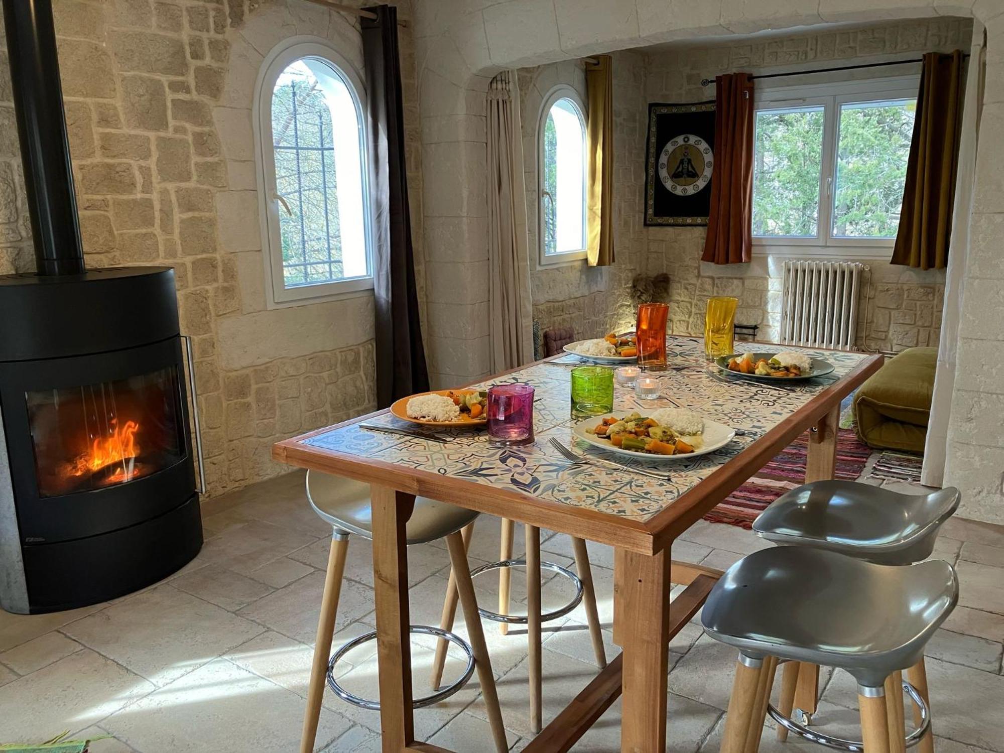 Gite With Private Jacuzzi, Shiatsu & Healthy Food Ladern-sur-Lauquet 외부 사진